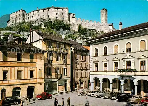 AK / Ansichtskarte Bellinzona Piazza Collegiata e castello Uri Kat. Bellinzona