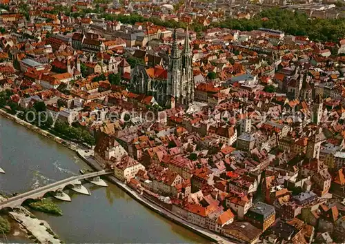 AK / Ansichtskarte Regensburg Fliegeraufnahme Dom Kat. Regensburg