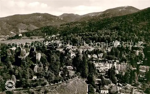 AK / Ansichtskarte Badenweiler Thermalbad Schwarzwald Fliegeraufnahme Kat. Badenweiler