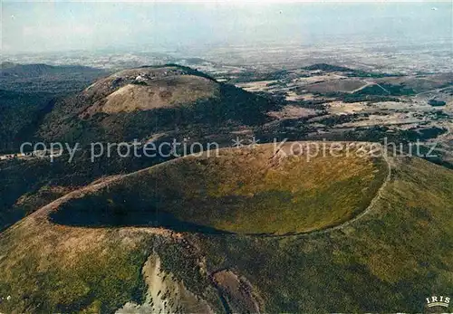 AK / Ansichtskarte Orcines Le Puy du Pariou Kat. Orcines