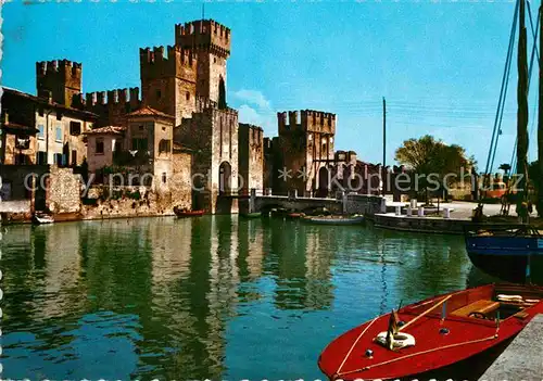 AK / Ansichtskarte Sirmione Lago di Garda Castello Scaligero Kat. Italien