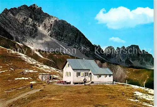 AK / Ansichtskarte Kaiserjochhaus mit Zwoelferspitze Kat. Kufstein