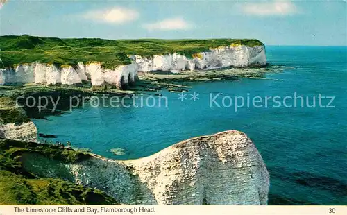 AK / Ansichtskarte Flamborough Limestone Cliffs and Bay Kat. East Riding of Yorkshire