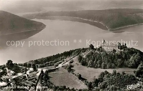 AK / Ansichtskarte Waldeck Edersee Fliegeraufnahme Schloss