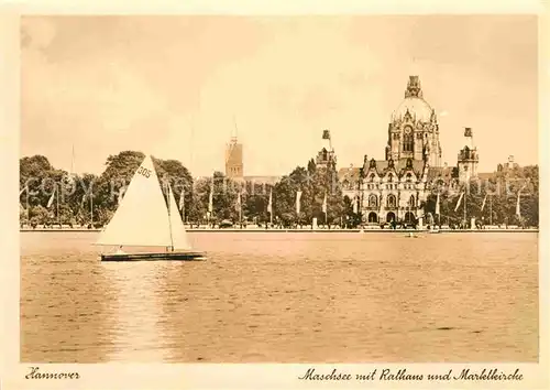 AK / Ansichtskarte Hannover Maschsee Rathaus Kirche Kat. Hannover