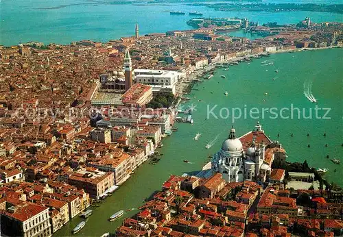 AK / Ansichtskarte Venezia Venedig Veduta aerea del centro Kat. 