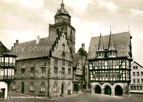 AK / Ansichtskarte Alsfeld Marktplatz Rathaus Fachwerkhaus Kat. Alsfeld