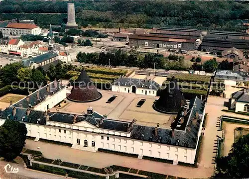 AK / Ansichtskarte Le Creusot Saone et Loire Fliegeraufnahme Chateau de la Verrerie Kat. Le Creusot