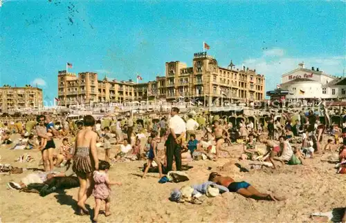 AK / Ansichtskarte Scheveningen Strandgezicht mit Palace Hotel Kat. Scheveningen