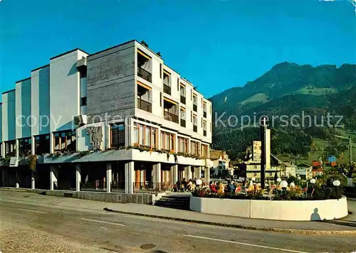AK / Ansichtskarte Gruyeres FR Broc et son Hotel de Ville Kat. Gruyeres