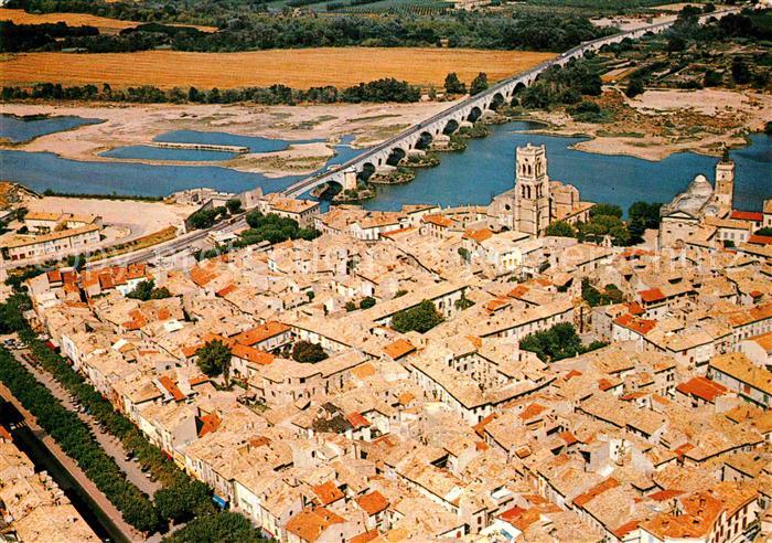 AK / Ansichtskarte Pont Saint Esprit Vue aerienne sur la ville Kat