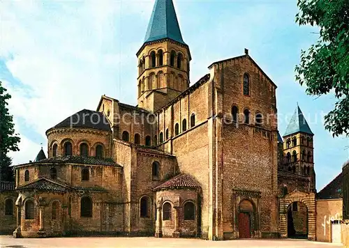 AK / Ansichtskarte Paray le Monial La Basilique et son abside Kat. Paray le Monial