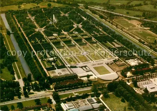 AK / Ansichtskarte Herrenhausen Hannover Grosser Garten Fliegeraufnahme Kat. Hannover