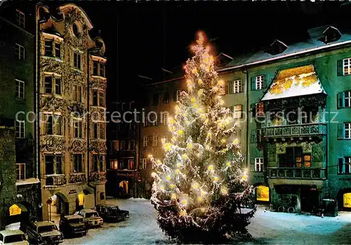 AK / Ansichtskarte Innsbruck Weihnachtsbaum beim Goldenen Dachl Kat. Innsbruck