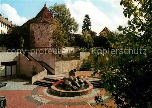 AK / Ansichtskarte Osterode Harz Stadtturm mit Brunnen Kat. Osterode am Harz