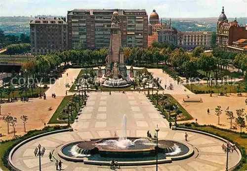 AK / Ansichtskarte Madrid Spain Plaza de Espana Monumento a Cervantes Kat. Madrid