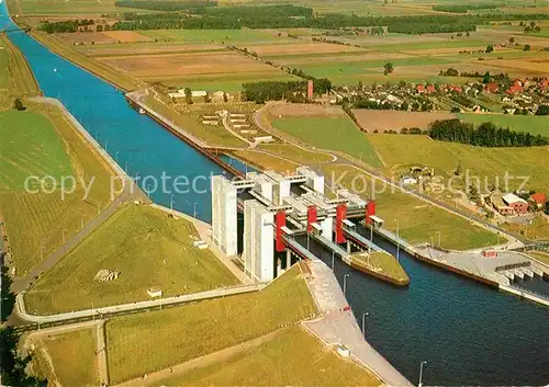 AK / Ansichtskarte Scharnebeck Lueneburg Fliegeraufnahme Schiffshebewerk Kat. Scharnebeck