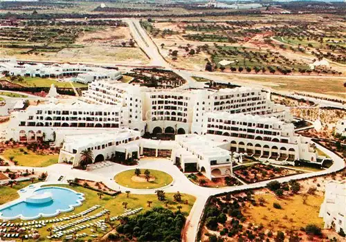 AK / Ansichtskarte Sousse Hotel Hannibal Palace Fliegeraufnahme Kat. Tunesien