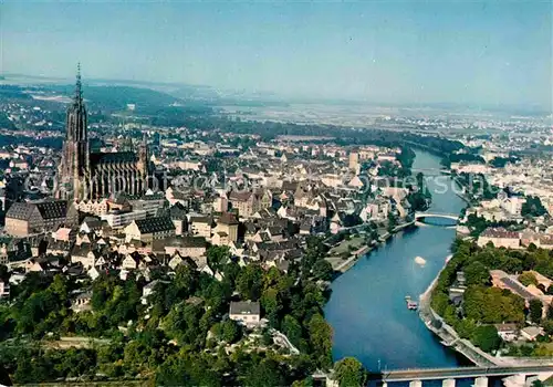 AK / Ansichtskarte Ulm Donau Fliegeraufnahme mit Muenster Kat. Ulm