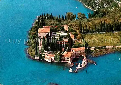 AK / Ansichtskarte Lago di Garda Veduta aerea della Punta San Vigilio e la Baia delle Sirene Kat. Italien