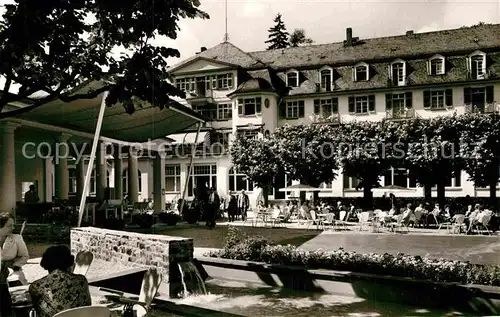 AK / Ansichtskarte Schlangenbad Taunus Kurgarten Kat. Schlangenbad