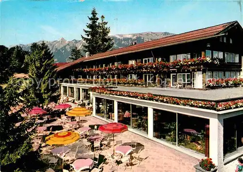 AK / Ansichtskarte Sonthofen Oberallgaeu Sporthotel Allgaeuer Berghof Kat. Sonthofen