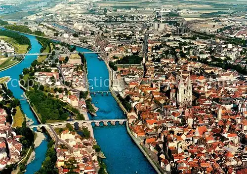 AK / Ansichtskarte Regensburg 2000jaehrige Stadt an der Donau Fliegeraufnahme Kat. Regensburg