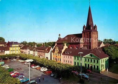 AK / Ansichtskarte Uerdingen Marktplatz mti St. Peter Kat. Krefeld