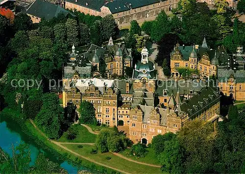 AK / Ansichtskarte Bueckeburg Schloss Alte Residenzstadt Fliegeraufnahme Kat. Bueckeburg