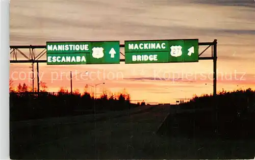 AK / Ansichtskarte Autobahn Highway U.S. 2 Mackinac Bridge Manistique Escanaba Kat. Autos