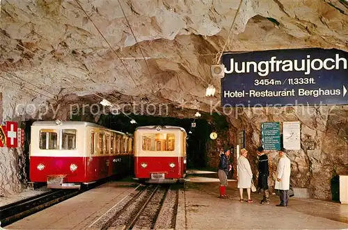 AK / Ansichtskarte Jungfraubahn Bergstation Jungfraujoch Kat. Jungfrau