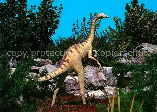 AK / Ansichtskarte Dinosaurier Ornithomimus Dinosaur Gardens Utah House Field Vernal  Kat. Tiere