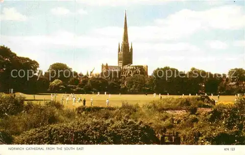 AK / Ansichtskarte Norwich UK Cathedral from the South East Kat. Norwich