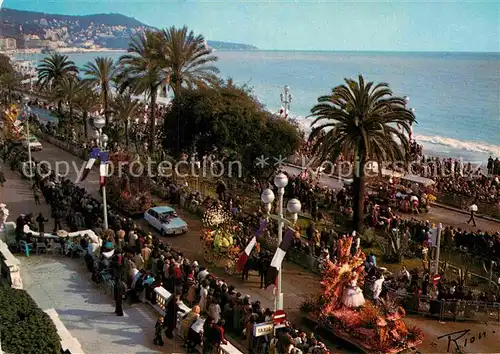 AK / Ansichtskarte Nice Alpes Maritimes Corso fleuri sur la Promenade des Anglais Cote d Azur Kat. Nice