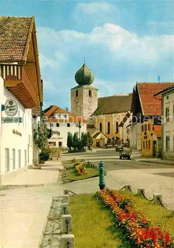 AK / Ansichtskarte Lam Oberpfalz Marktplatz Kirche Kat. Lam