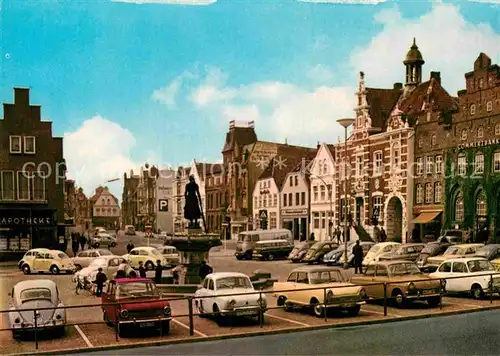 AK / Ansichtskarte Husum Nordfriesland Am Markt  Kat. Husum