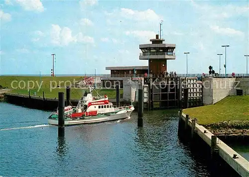 AK / Ansichtskarte Buesum Nordseebad Neue Schleuse Kat. Buesum