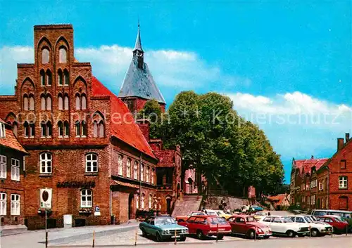 AK / Ansichtskarte Moelln Lauenburg Marktplatz Rathaus Kirchturm Historisches Gebaeude Kat. Moelln