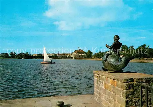 AK / Ansichtskarte Hannover Partie am Maschsee Skulptur Putte auf dem Fisch Kat. Hannover