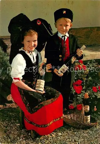 AK / Ansichtskarte Trachten Alsace Kinder Wein  Kat. Trachten
