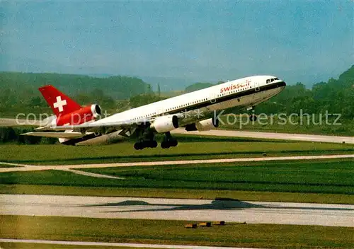 AK / Ansichtskarte Swissair DC 10 30 TriJet  Kat. Flug