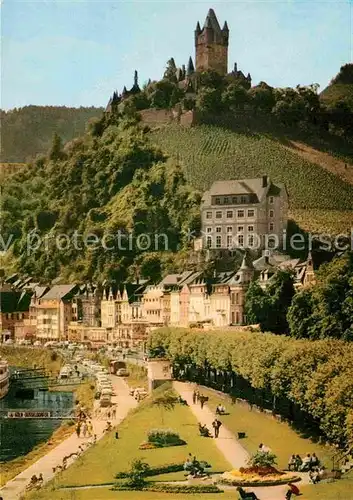 AK / Ansichtskarte Cochem Mosel Moselanlagen mit Burg Kat. Cochem