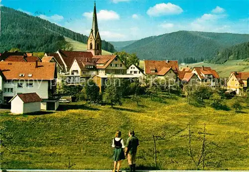 AK / Ansichtskarte Baiersbronn Schwarzwald Ortsansicht mit Kirche Luftkurort Wintersportplatz Kat. Baiersbronn