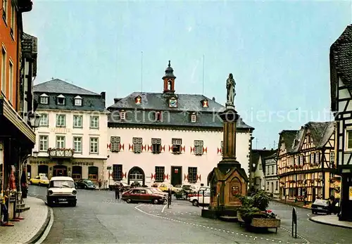 AK / Ansichtskarte Linz Rhein Marktplatz Fachwerk Kat. Linz am Rhein