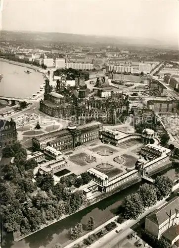 AK / Ansichtskarte Dresden  Kat. Dresden Elbe