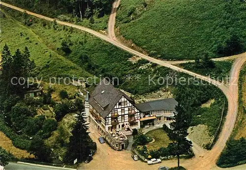 AK / Ansichtskarte Wiemeringhausen Hotel Restaurant Haus Wildenstein Fliegeraufnahme Kat. Olsberg