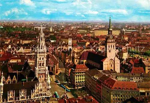 AK / Ansichtskarte Muenchen Blick von Frauenkirche auf Rathaus und St. Peter Kat. Muenchen