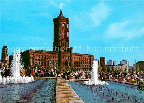 AK / Ansichtskarte Berlin Rotes Rathaus Brunnen Kat. Berlin