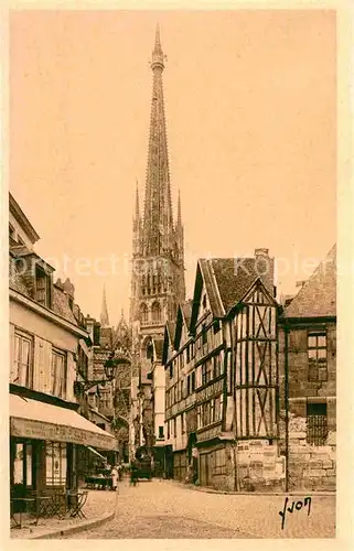 AK / Ansichtskarte Rouen Vieille maisons et la fleche de la cathedrale Kat. Rouen