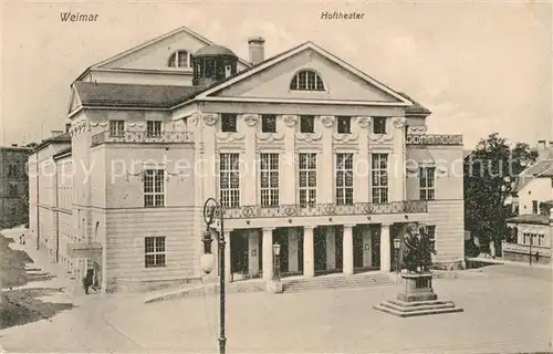 AK / Ansichtskarte Weimar Thueringen Hoftheater Kat. Weimar